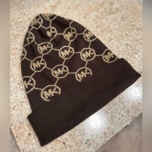 Michael Kors Women’s beanie hat, light weight! Never worn!